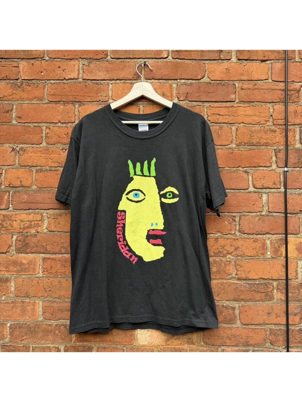 vintage sheridan college art t shirt 00s L